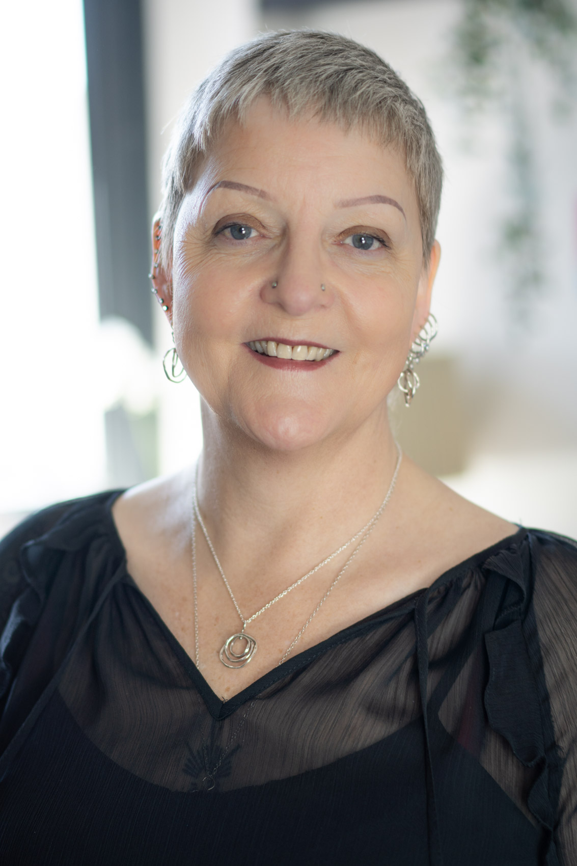 Sian Johnson Sian Johnson
